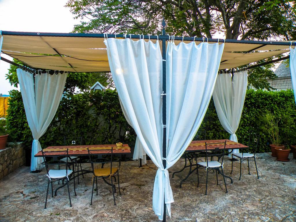 Agriturismo Masseria Calongo Cisternino Esterno foto